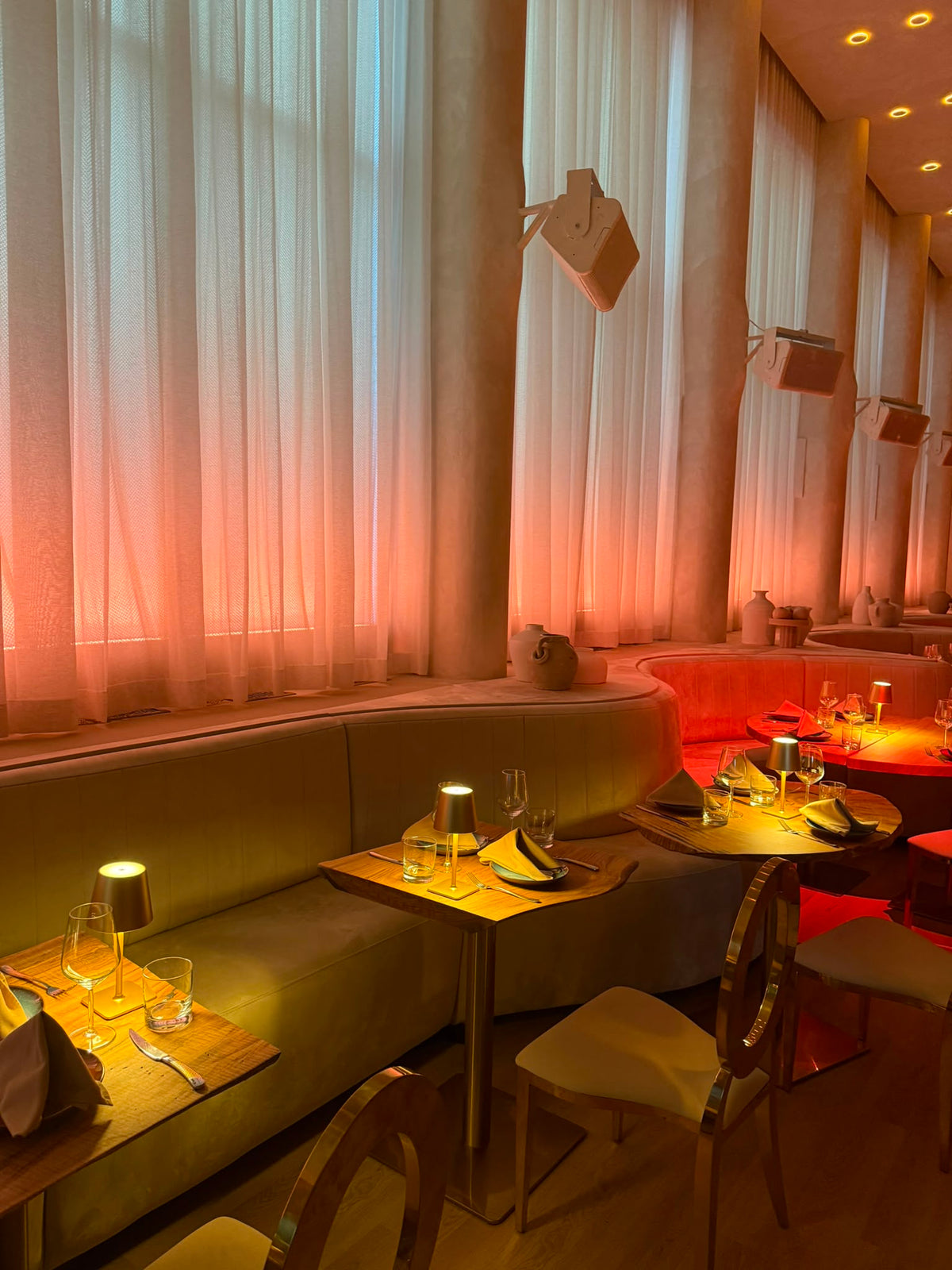 Corporate event atmosphere at ALIA